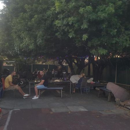 Planet Inn Backpackers Perth Ngoại thất bức ảnh